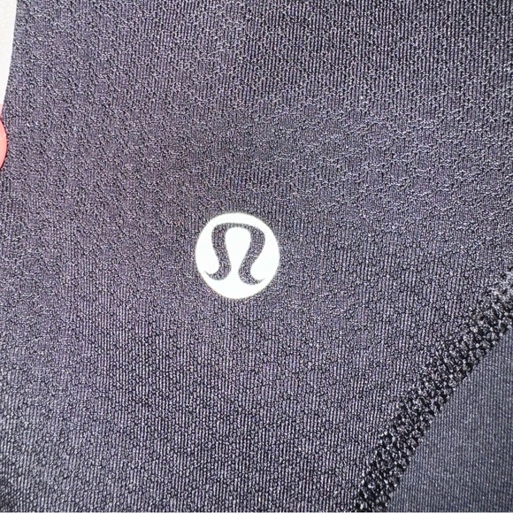 LULULEMON RUN: INSPIRE CROP II - Picture 5 of 5